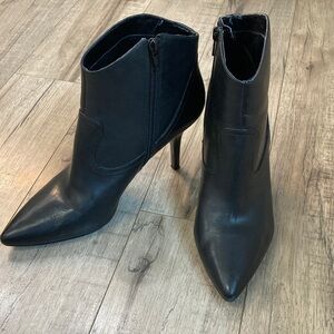 Nine West Black Pointed Toe Heeled Ankle Boots Fierce Baddie Rocker Boho Chic